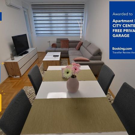 Apartment 54 City Center - Free Private Garage Újvidék Kültér fotó